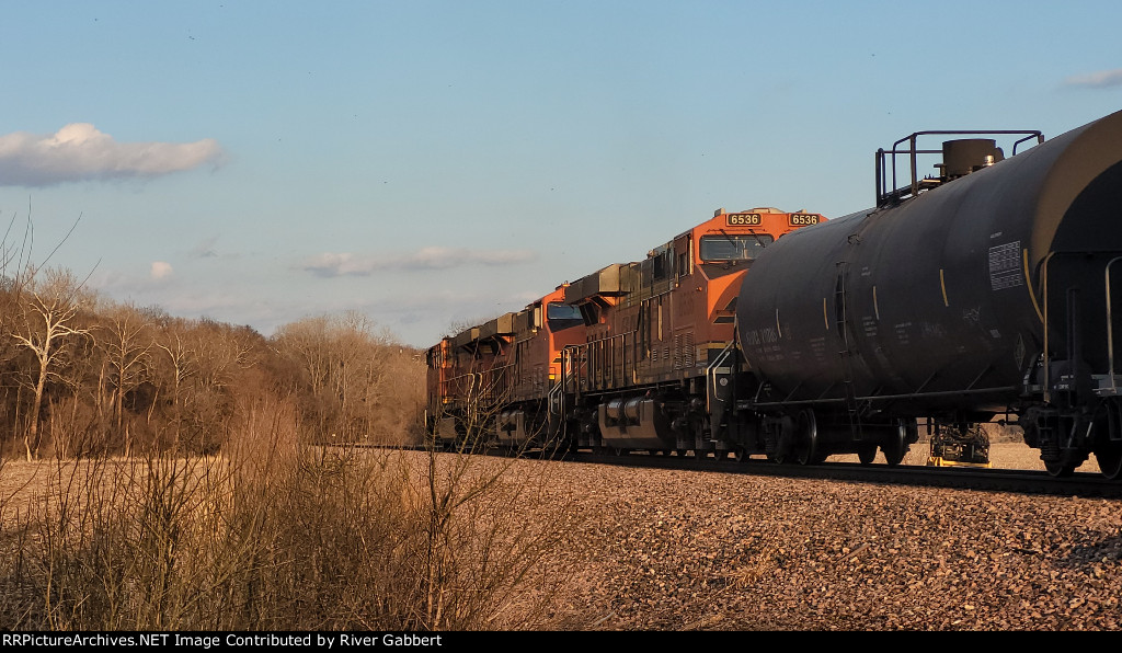 BNSF 7200